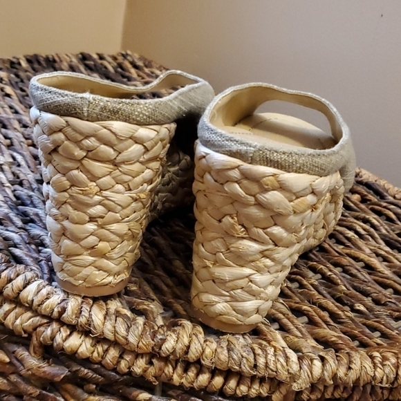 Daysie by Chinese Laundry slipon wedge - 10 - Picture 5 of 11